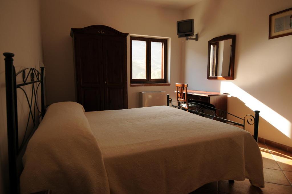 Bio Agriturismo Valle Scannese Villa Скано Стая снимка