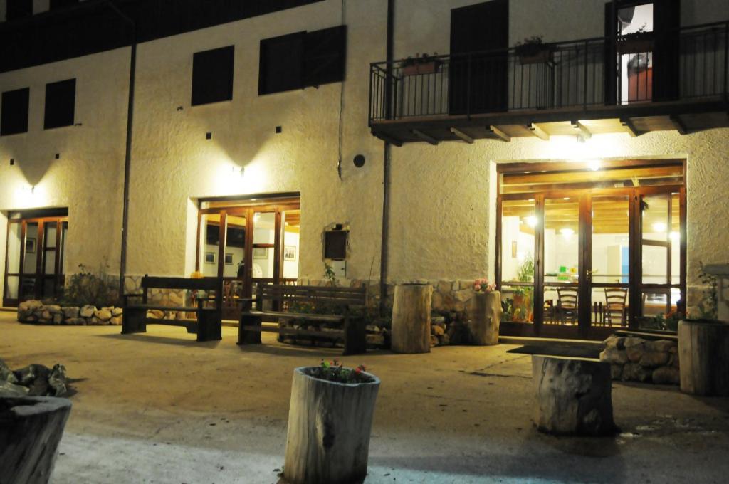 Bio Agriturismo Valle Scannese Villa Скано Екстериор снимка